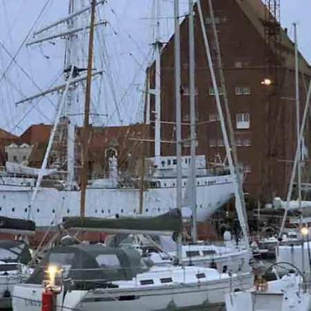 Explorer Tekne Stralsund